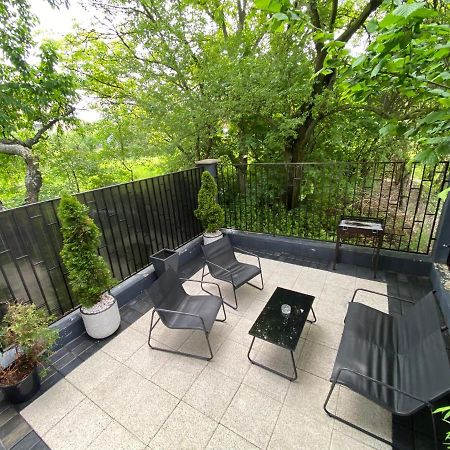 Garden Apartament Petrila Ngoại thất bức ảnh