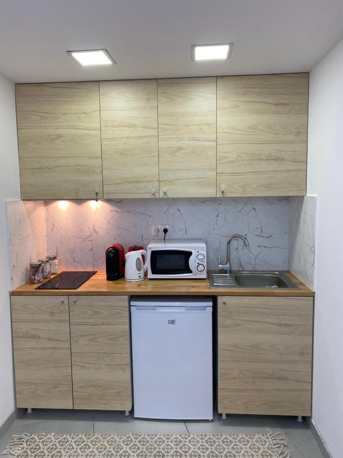 Garden Apartament Petrila Ngoại thất bức ảnh