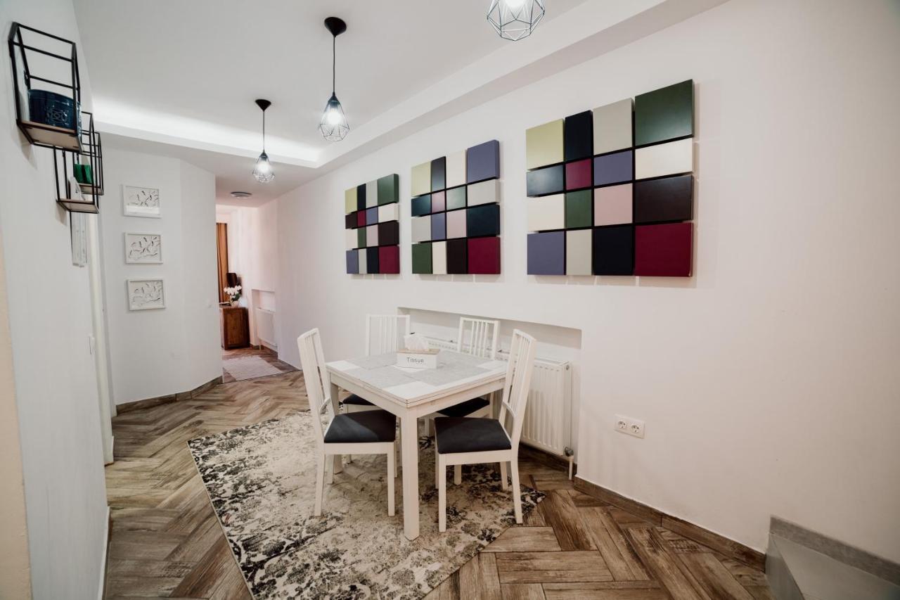 Garden Apartament Petrila Ngoại thất bức ảnh
