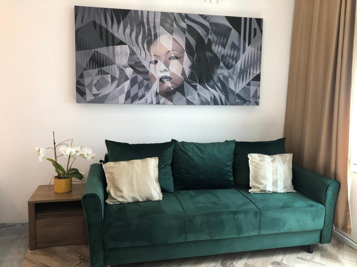Garden Apartament Petrila Ngoại thất bức ảnh