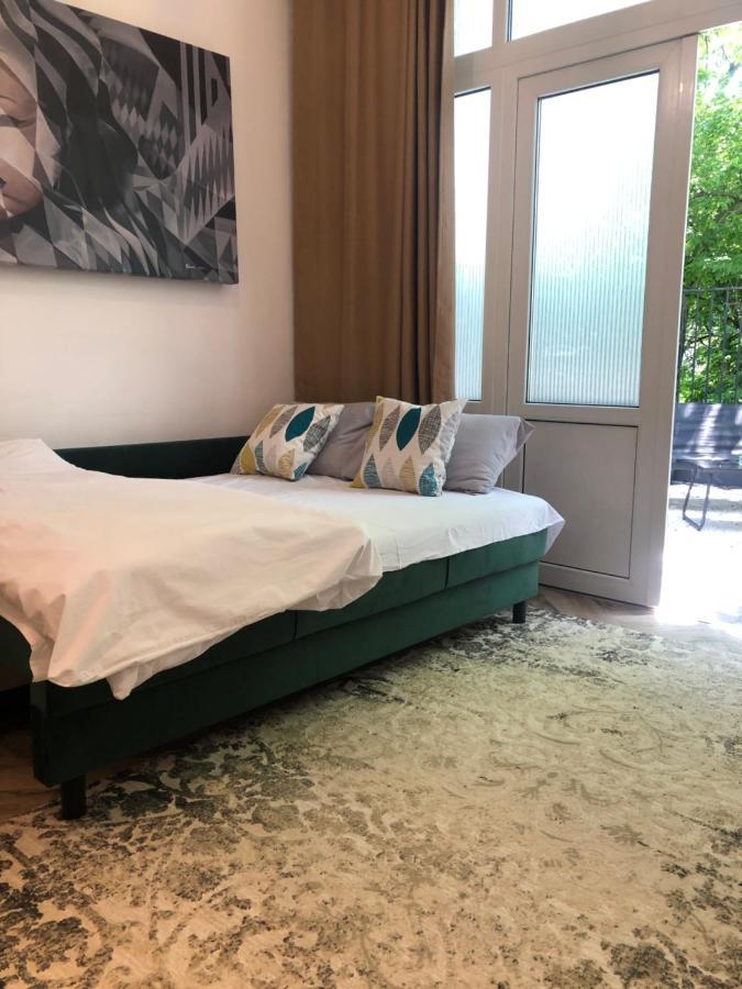 Garden Apartament Petrila Ngoại thất bức ảnh